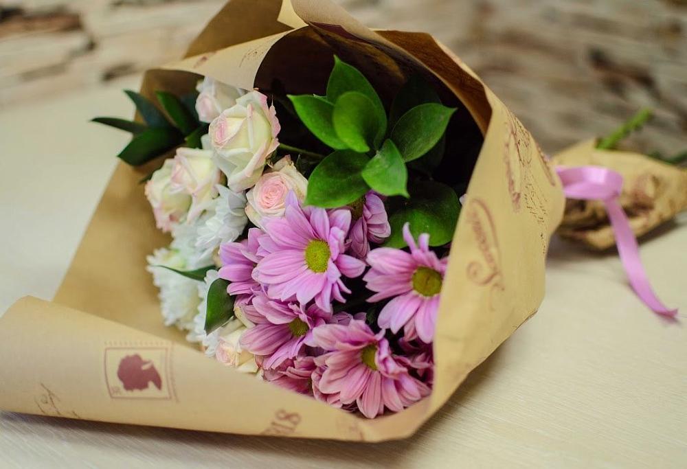 Букет цветов из: Розы и Хризантемы в Шкуропатове