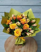 Букет цветов из:  Альстромерии и Розы в Шкуропатове