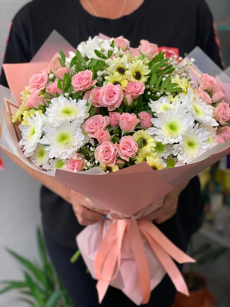 Букет цветов из: Розы и Хризантемы в Шкуропатове