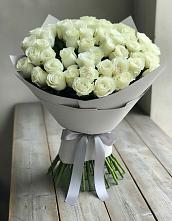 Букет 35 Белых роз в Шкуропатове