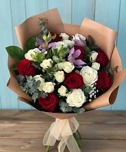 Букет цветов из:  Розы и Альстромерии в Шкуропатове