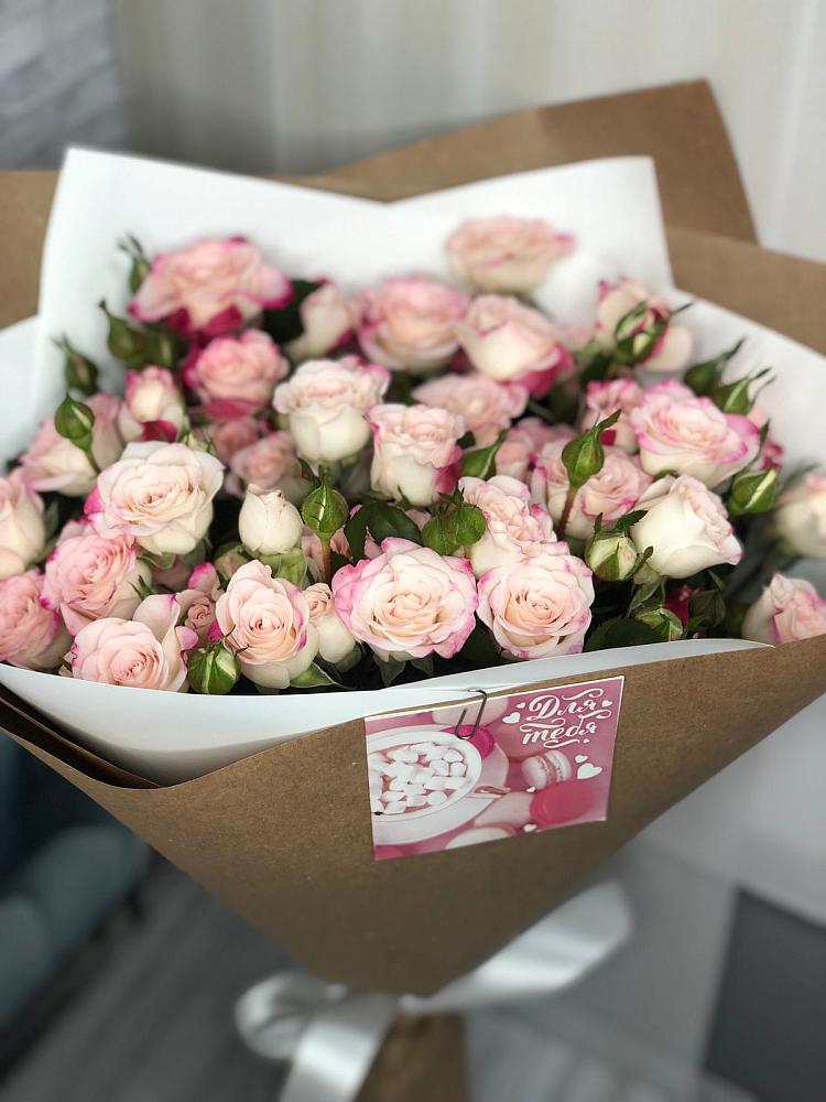 Букет цветов из: Розы в Шкуропатове