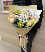 Букет цветов из:  Альстромерии, Розы и Хризантемы в Шкуропатове