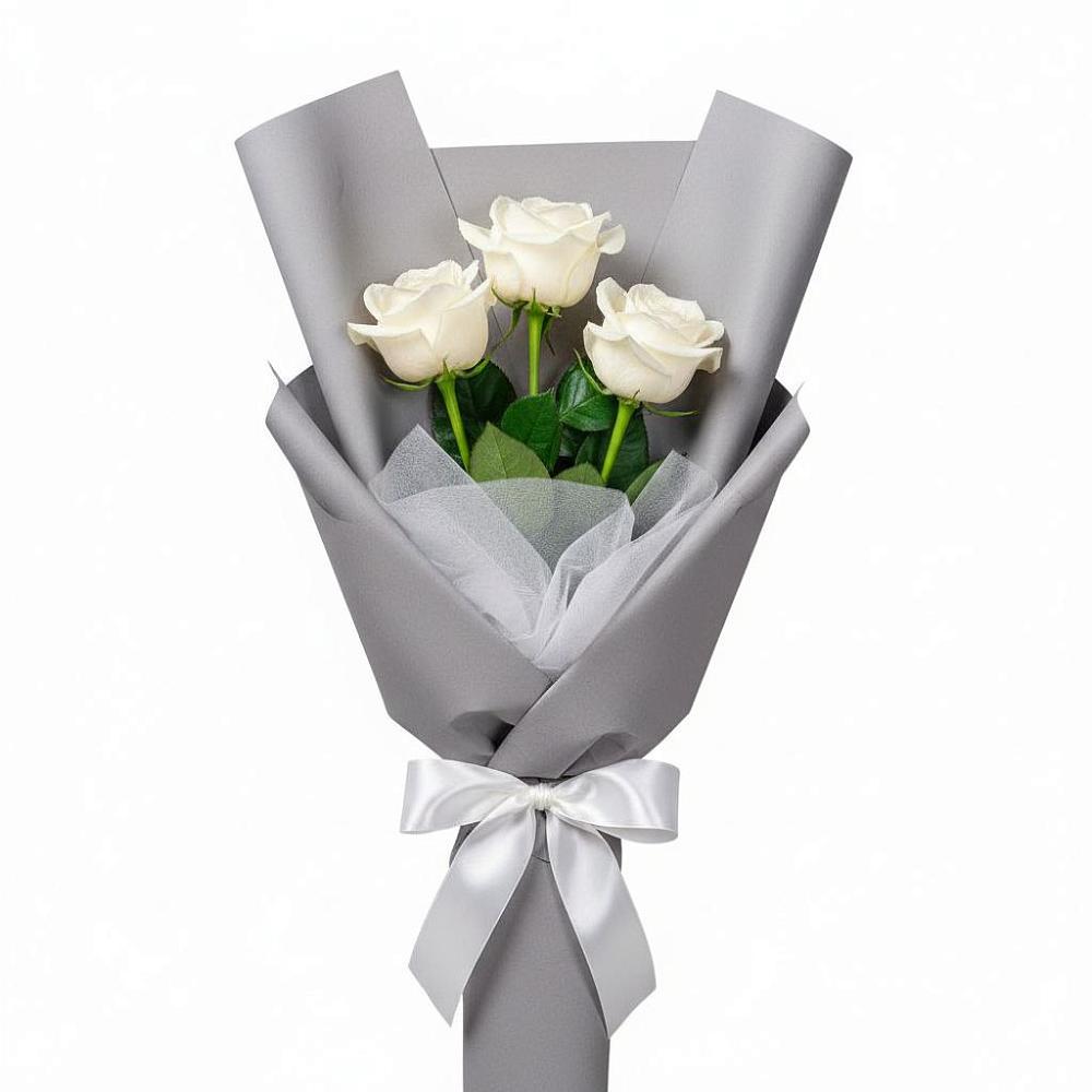 Букет 3 белые розы в Шкуропатове