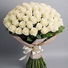 Букет 101 беля роза Белоснежка в Шкуропатове