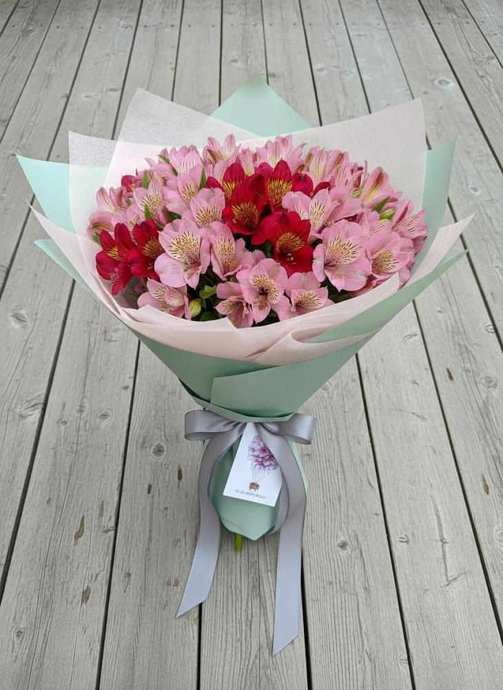 Букет цветов из: Альстромерии в Шкуропатове