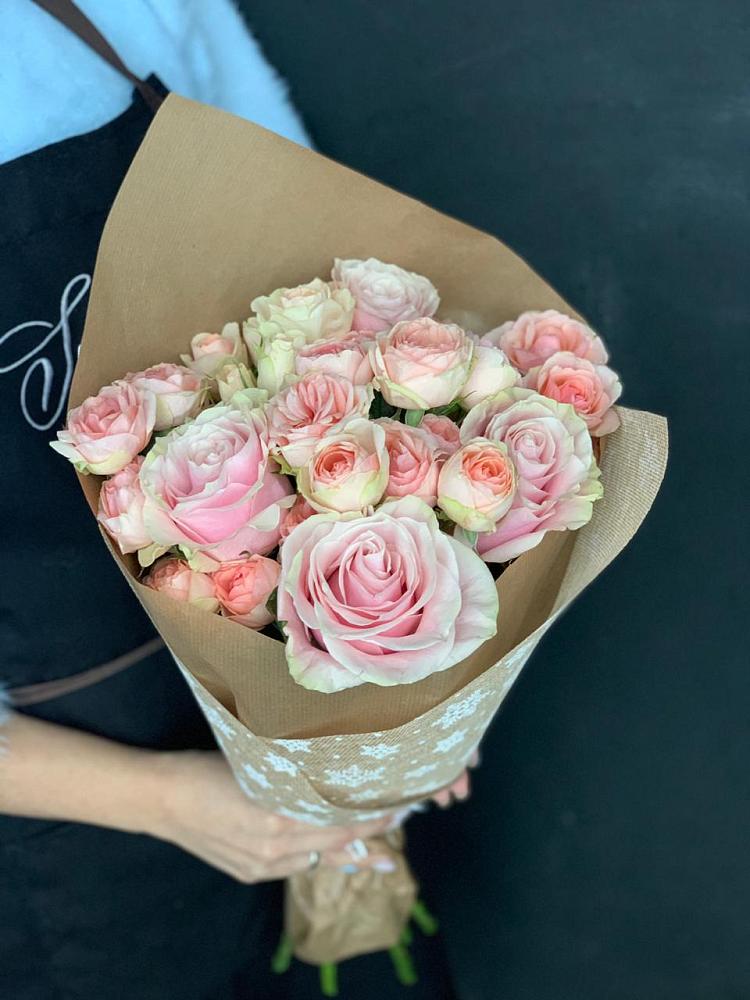 Букет цветов из: Хризантемы и Розы в Шкуропатове