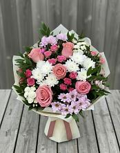 Букет цветов из:  Альстромерии, Гвоздики, Розы и Хризантемы в Шкуропатове