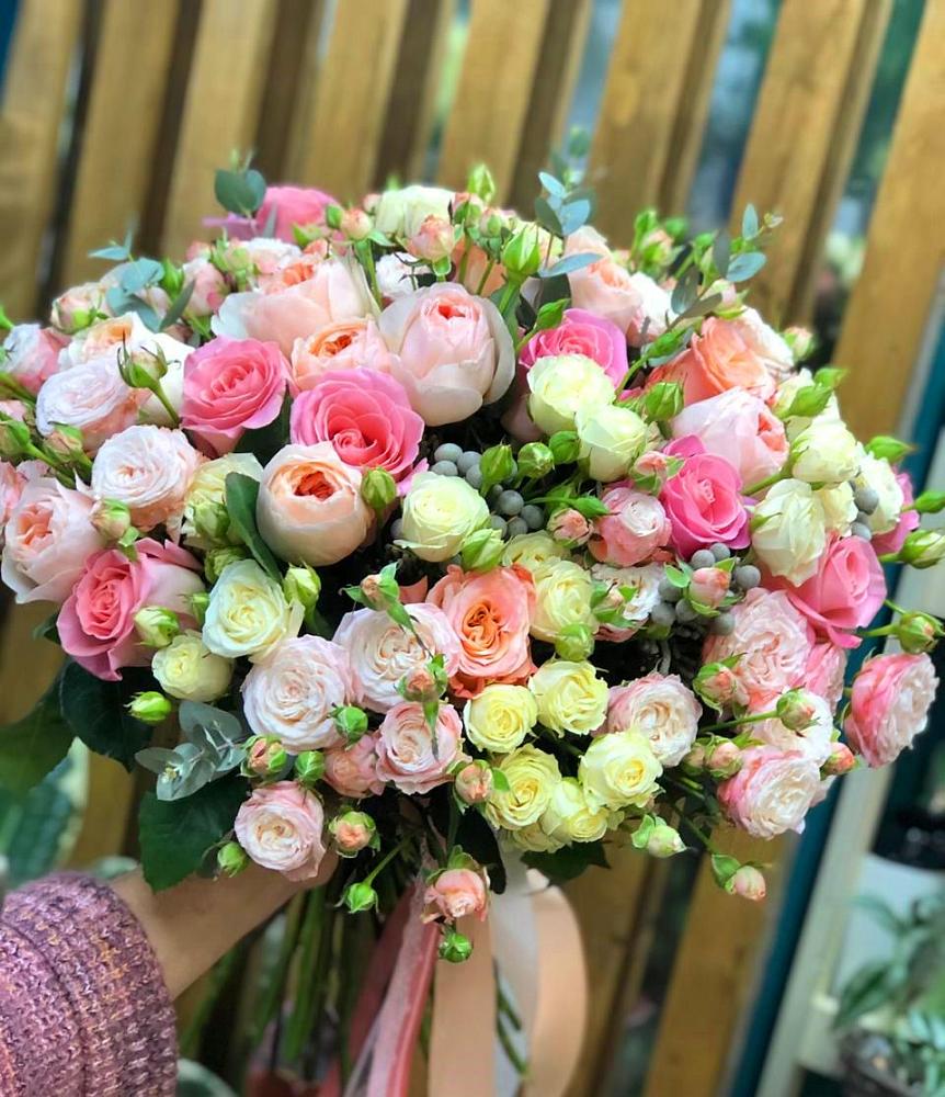 Букет цветов из: Розы в Шкуропатове