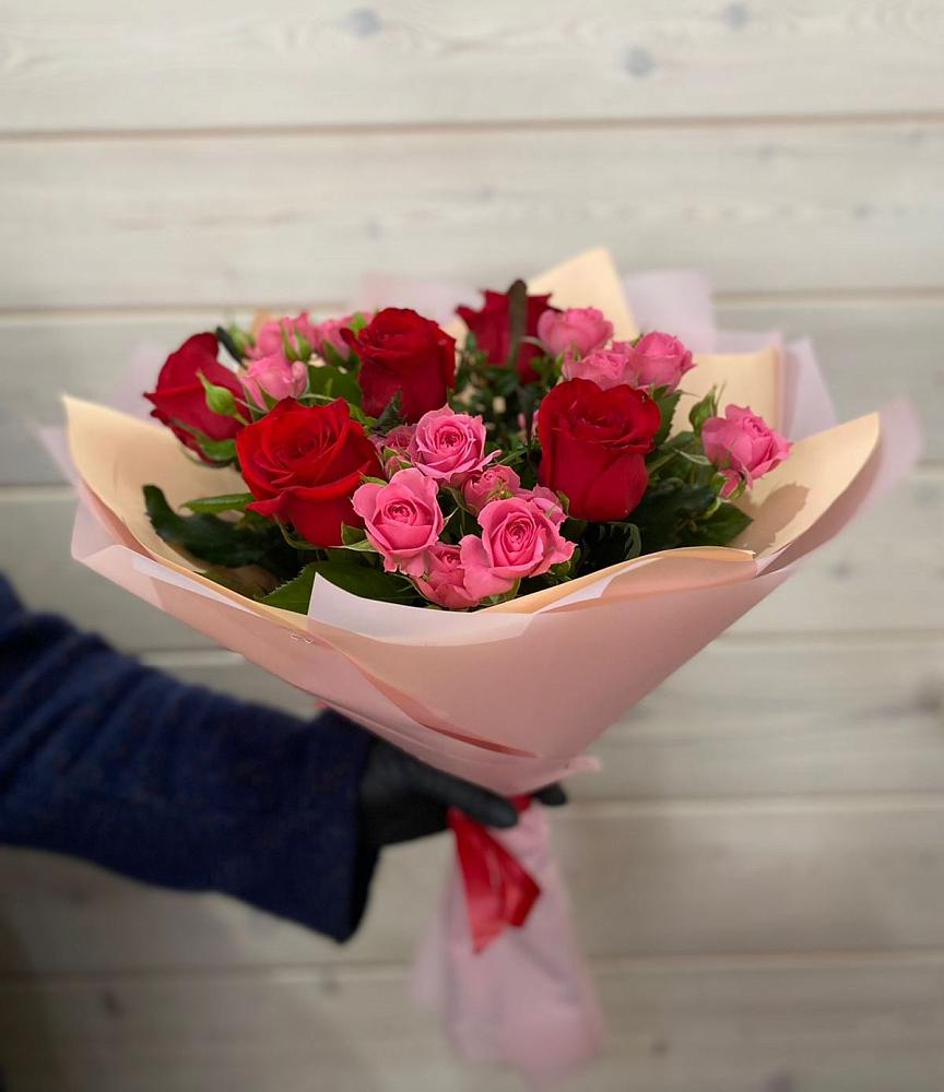 Букет цветов из: Розы в Шкуропатове